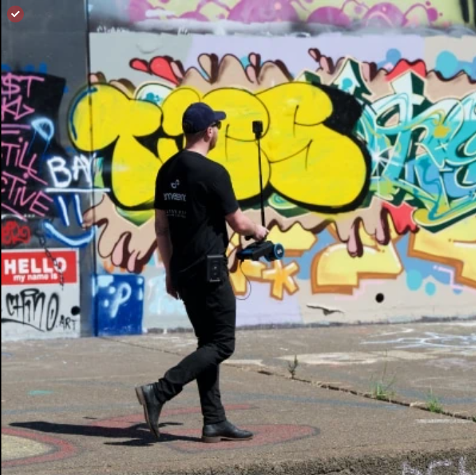 Screenshot from 2025-12-05 00-35-11